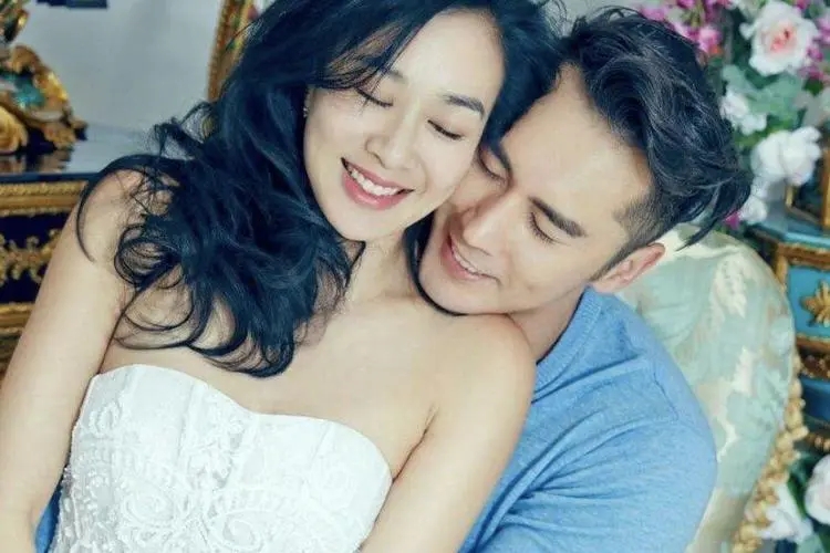 钟丽缇张伦硕离婚了吗原因真相揭秘,张伦硕被曝出轨保姆是真的吗