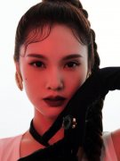 杨丞琳结了几次婚了婚前和谁有一子？李荣浩杨丞琳现状如何离婚啦