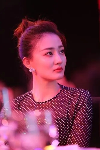 徐璐交往过几个男朋友和乔任梁谈过恋爱吗?徐璐乔任梁的爱情故事