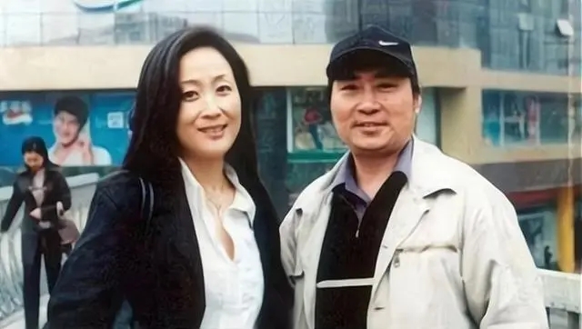 陈瑾不结婚的原因与陈准关系正常吗豆瓣?陈瑾的亲兄长陈准简介