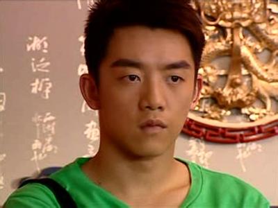 杨颖和郑恺是什么关系? 跑男郑恺是夜店小王子是怎么回事?