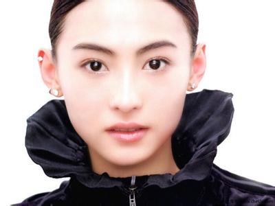 张柏芝与陈冠希的丑闻是怎么回事?,张柏芝离婚真相全面分析