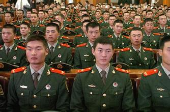 武警和解放军谁打架猛,新式武警部队国徽照,武