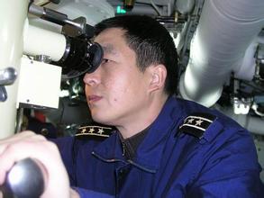 海军潜艇兵工资待遇是多少,潜艇兵要当兵几年