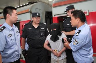 中国毒贩杀警察图片,重庆杀警毒贩被执行死刑