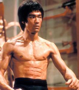 泰森跟李小龙单挑视频,李小龙打趴8日本武师