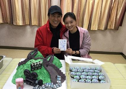 张艺谋第一妻子的照片,张艺谋再婚妻子首曝光情史大曝光