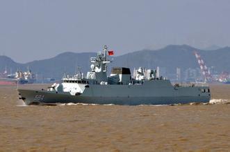 美军舰在南海被击沉,南沙海战中方击沉越南战