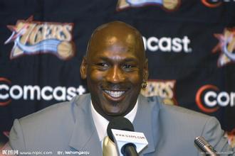 芝加哥公牛队老板评价乔丹,乔丹不满与詹姆斯