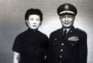 何应钦简介受降照片和后代现况,揭秘何