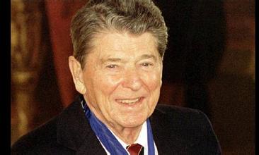 国总统里根遇刺过程,里根时期美国经济状况_1