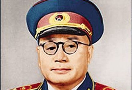 刘伯承眼睛怎么瞎的?刘伯承元帅是怎么死的子