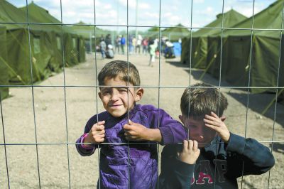 欧洲陷难民危机的原因及影响,欧洲难民处境日