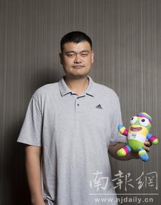 姚明身高_姚明一年的收入(2)