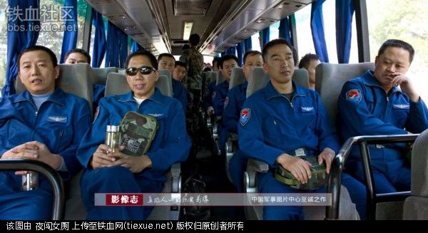 战斗机飞行员退休年龄身高要求及待遇 战斗机