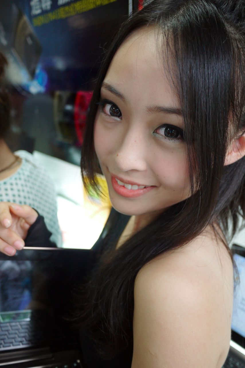 斗鱼女主播徐彦婕年龄多大真实身高 徐彦婕整容堕胎黑历史真的吗