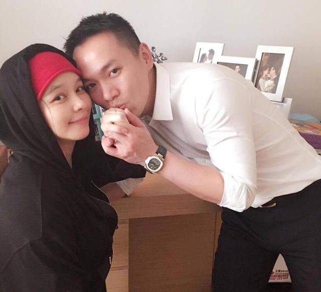 徐若瑄谈老公陷11亿财务危机泪崩 徐若瑄老公