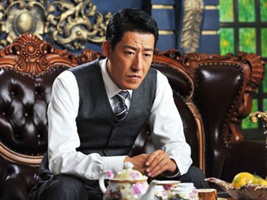 于震骂小鲜肉是没有演技的明星挂历,抗战一哥称不会和小鲜肉合作