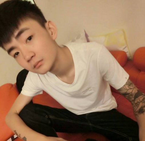 <海豚湾恋人>童星王欣逸杀人遭起诉判几年 王欣逸为何会加入黑帮?