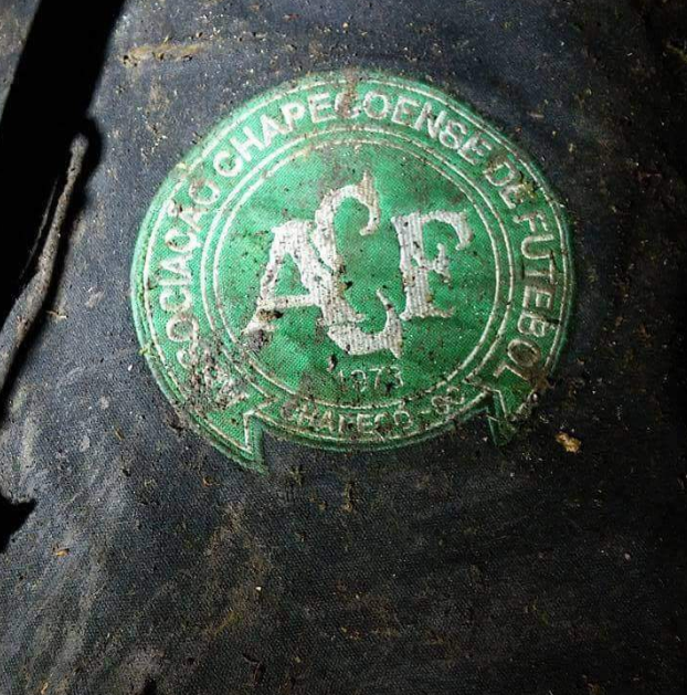 巴西球员飞机坠毁是哪个航班球队名称,球员都