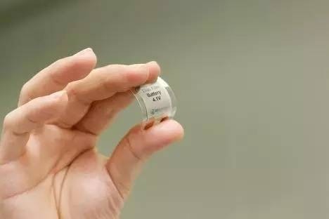 iPhone爆炸门现场照电池爆炸的前兆 苹果手机