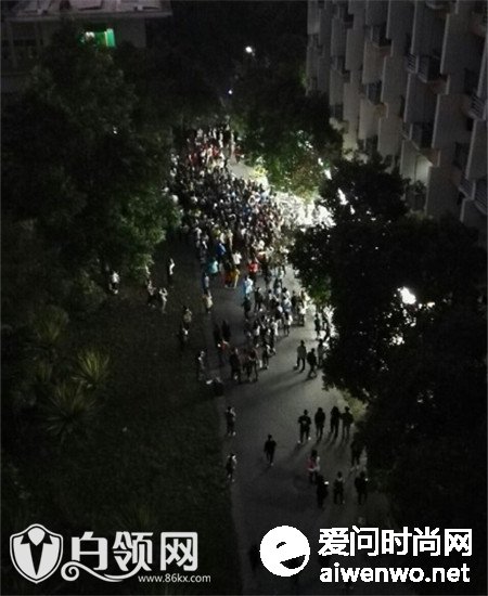 张艺兴被保安赶走现场视频图,exo张艺兴为什么暗恋喜欢唐嫣原因