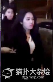 美貌小三街头被暴打颜值惊艳众人现场视频小三泓苡沫私照资料遭扒