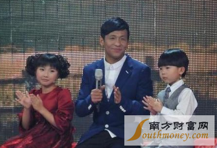 宋小宝二婚妻子霍晓红资料照片家庭背景,宋小宝为什么和前妻离婚