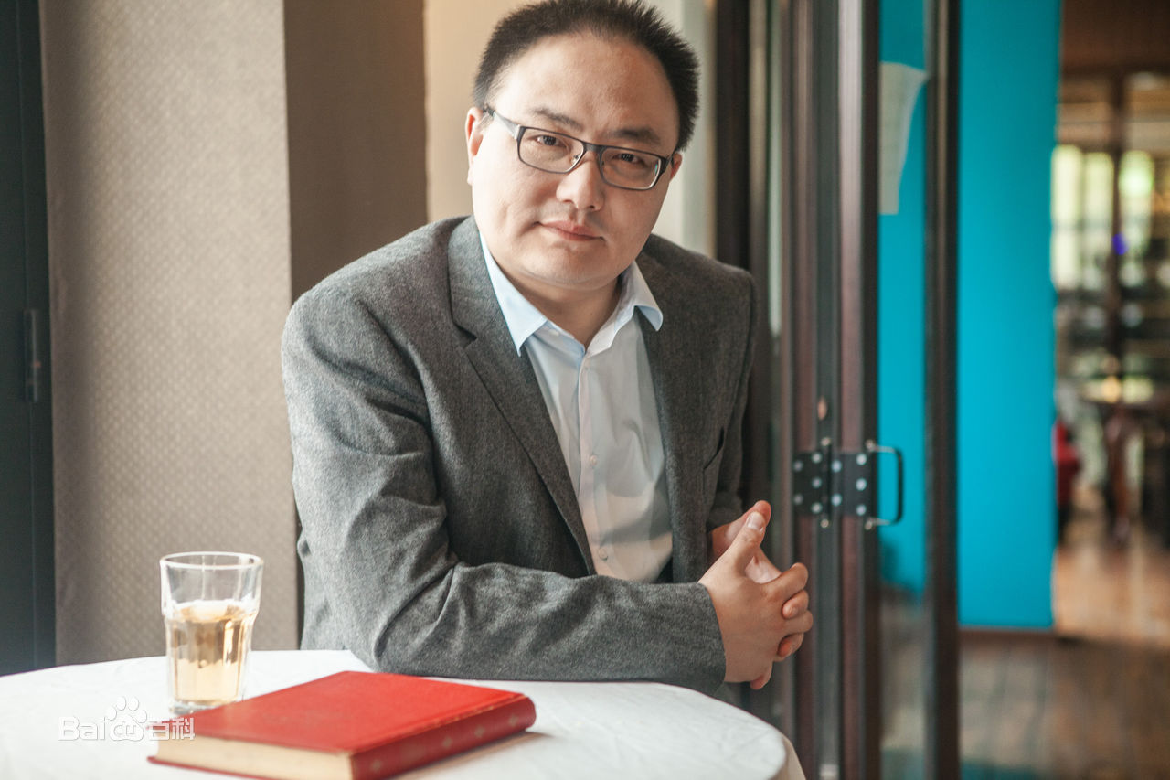 罗振宇老婆叫什么照片资料曝光 罗振宇背后的女人是谁揭秘