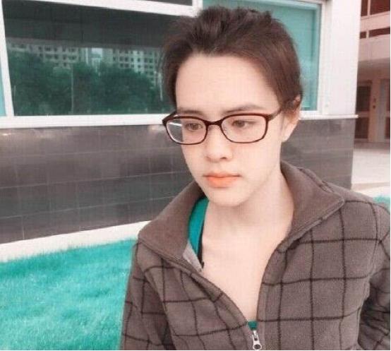 钟丽缇17岁大女儿yasmine照片资料男友曝光钟丽缇三段婚姻史起底