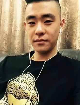 张云雷跳楼自杀怎么回事原因揭秘 张云雷为什么离开德云社又回来