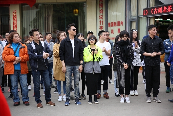 王子文真实身高曝光有一米五吗 王子文老公是谁资料背景揭秘