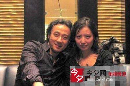 赵立新个人资料老婆俞岚照片 赵立新为什么与异国前妻离婚原因