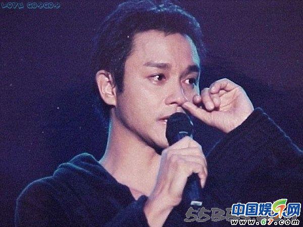 唐鹤德张国荣热吻 张国荣唐鹤德惊世爱情为什么分手原因揭秘(2)