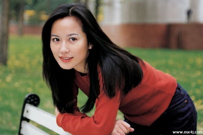 俞飞鸿个人资料结婚了吗老公是谁 窦文涛为何不娶俞飞鸿原因揭秘