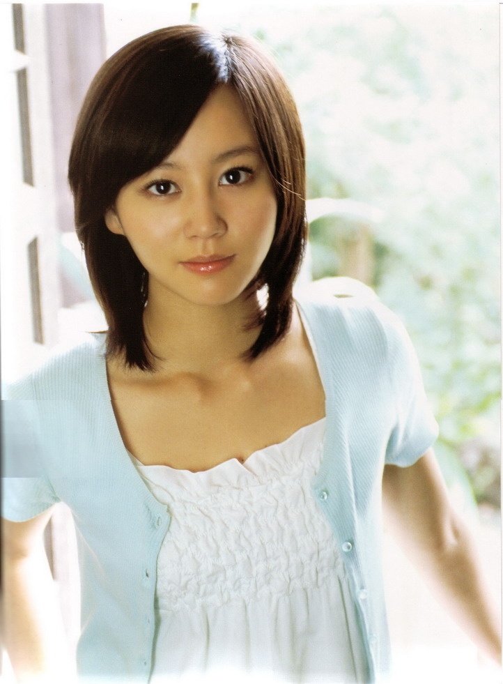 堀北真希退出演艺圈在日本红不红?堀北真希长得好像张钧甯对 ...