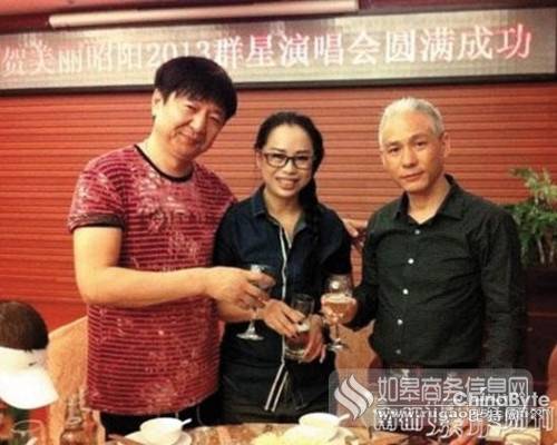 黄绮珊老公张鹰个人资料背景曝光 黄绮珊老公为什么起诉离婚原因(2)