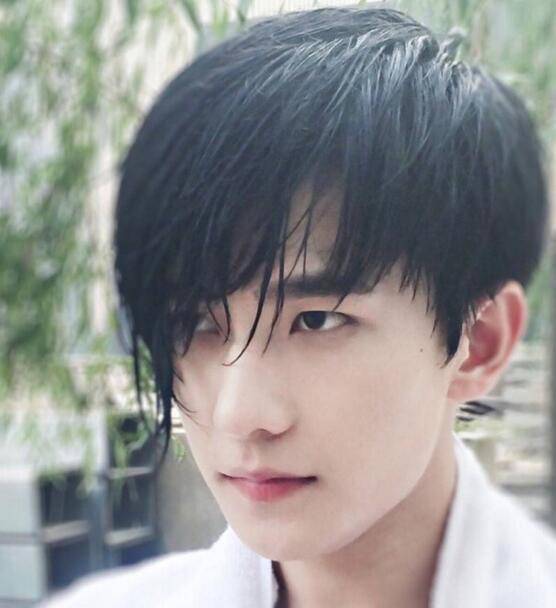 张起灵身世结局为什么不老原因 张起灵和张启山的关系如何揭秘