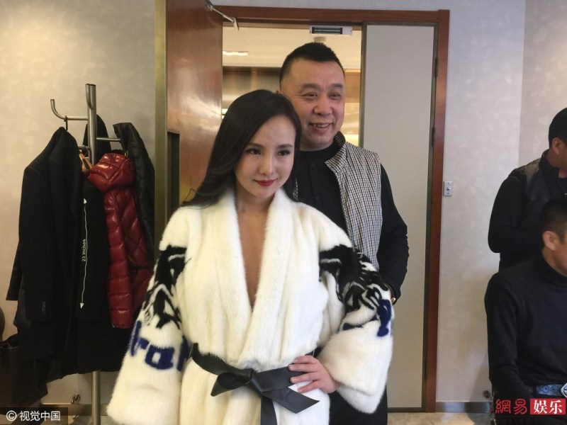 干露露展会入浴宽衣解带任人拍照 干露露棒棒棒完整视频停播原因