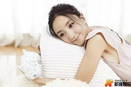 黄轩个人资料女友是谁私密照曝光宋昰昀黄轩怎么认识的恋爱过程揭