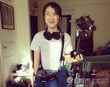 冯小刚女儿冯思语兔唇照片曝光 冯小刚徐帆一共有几个孩子揭秘