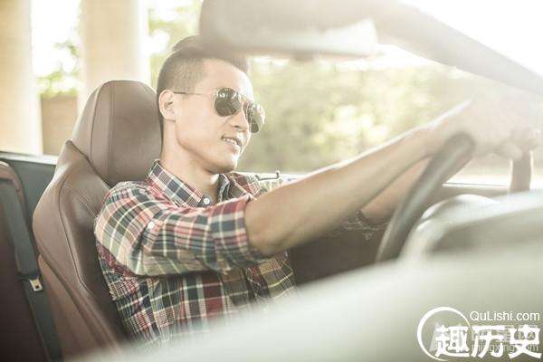 女人喜欢什么样的男人揭秘 女人眼中什么样的男人最有魅力呢
