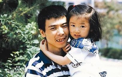 冯小刚和徐帆有孩子吗多大了 冯小刚女儿冯思羽个人资料私照曝光