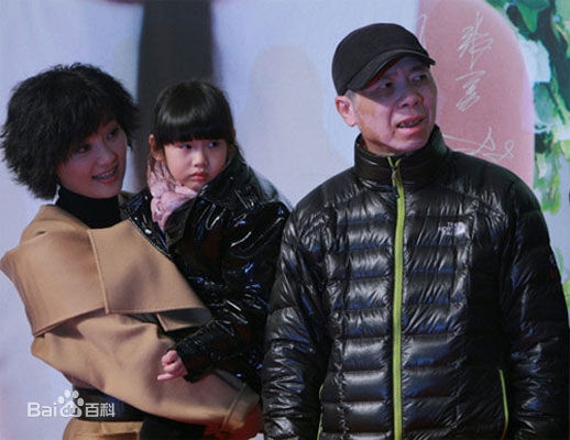 冯小刚和徐帆有孩子吗多大了 冯小刚女儿冯思羽个人资料私照曝光