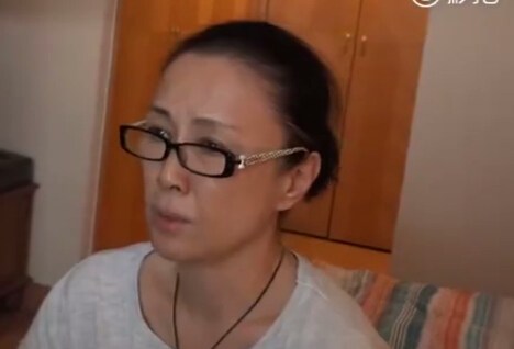 傅艺伟上节目毒瘾发作现场照片曝光 傅艺伟个人资料现在怎么样了