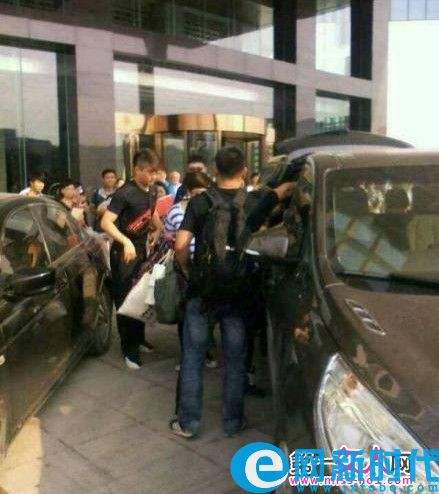 萧亚轩遭软禁事件真相内幕遭扒萧亚轩为什么不红了被雪藏原因揭秘