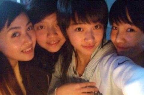 阚清子郑爽的关系如何为什么闹翻真相阚清子为何不如郑爽火原因