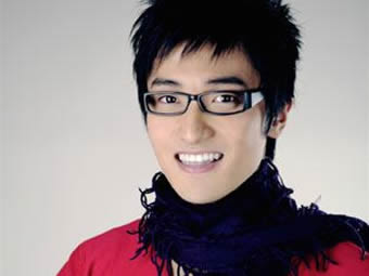 王传君怎么了整容了吗真相曝光 王传君女友李沫颔公开恋情资料照