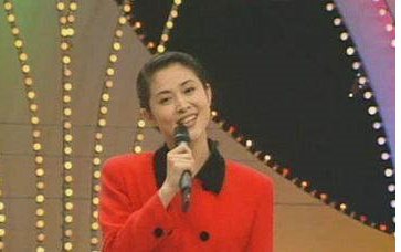 倪萍腿怎么了为什么老坐着原因遭扒 倪萍孩子得的什么病真相揭秘
