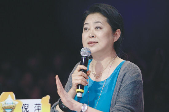 倪萍腿怎么了为什么老坐着原因遭扒 倪萍孩子得的什么病真相揭秘